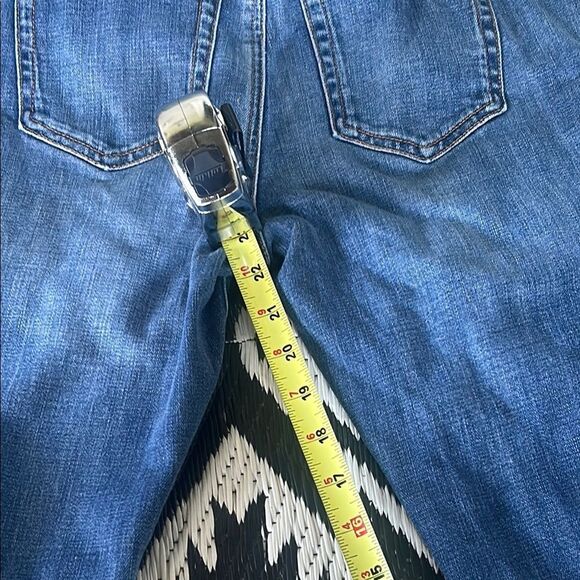 CAbi Blue Straight Leg Jeans with Distressed Knees B - Picture 8 of 10